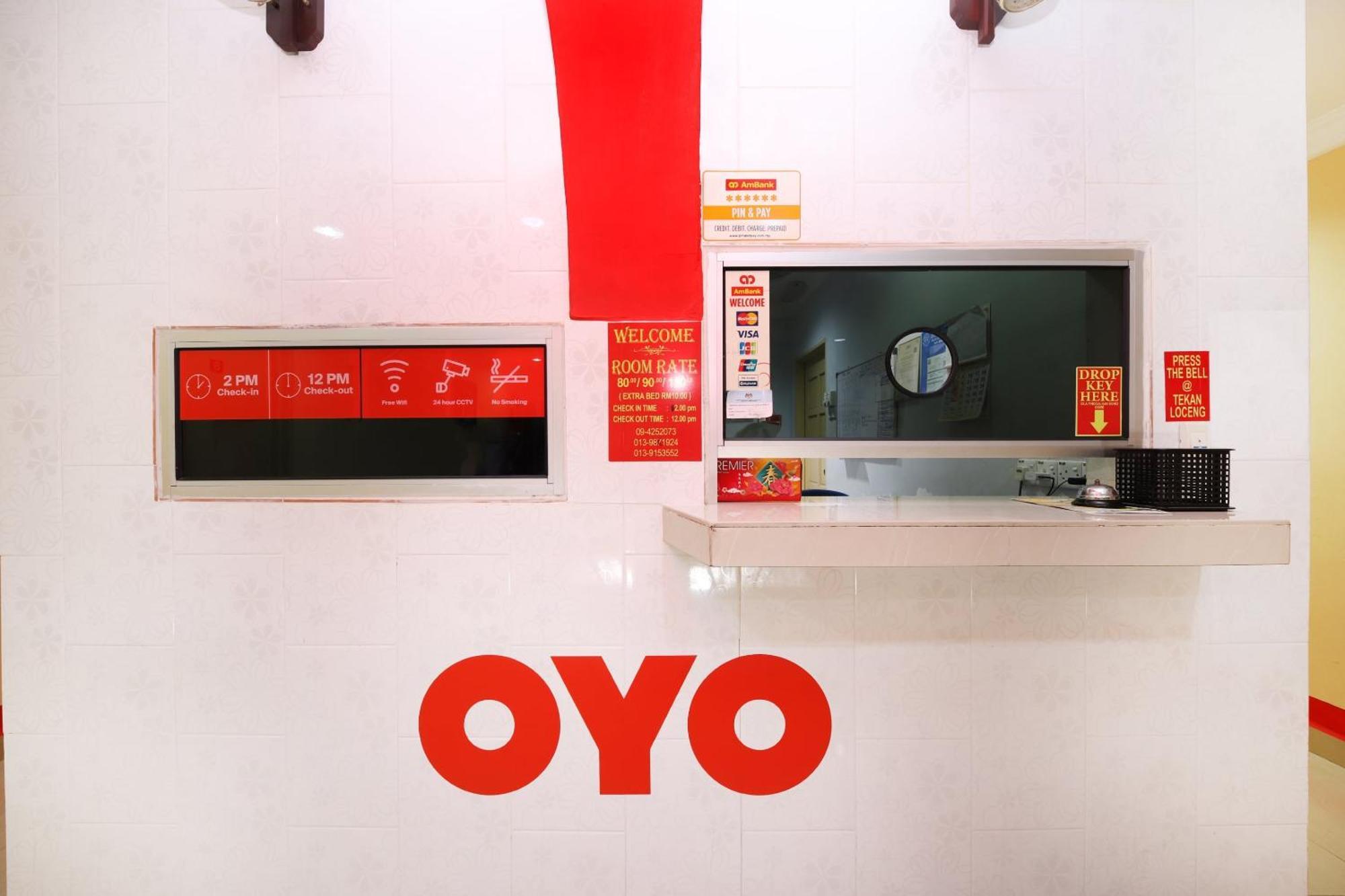 Super Oyo 720 Corridor Hotel 2 Pekan Eksteriør billede
