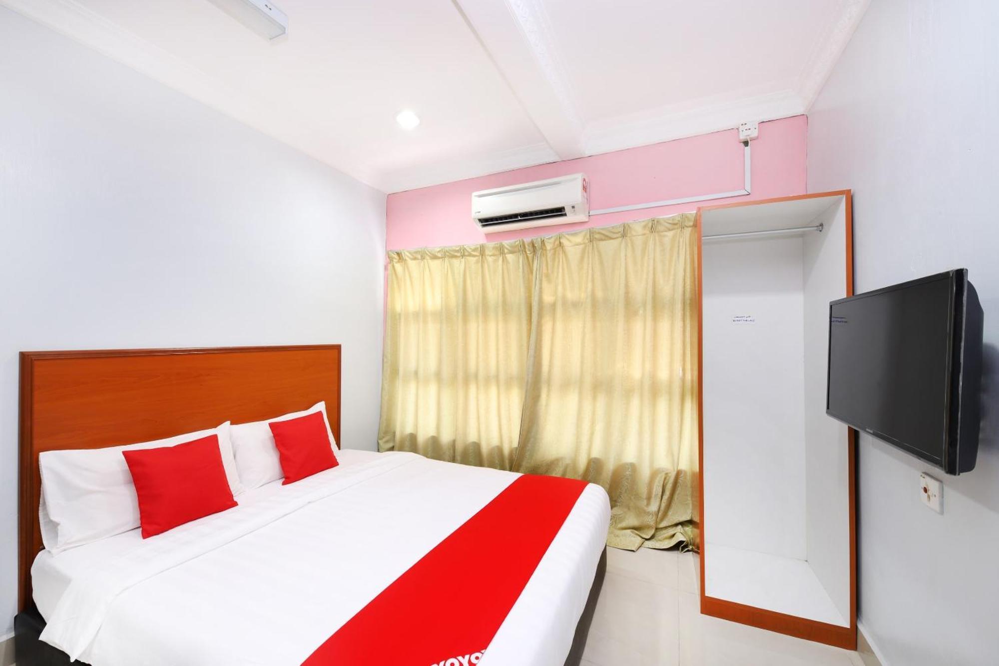 Super Oyo 720 Corridor Hotel 2 Pekan Eksteriør billede